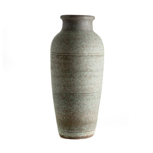 Jar in ceramic