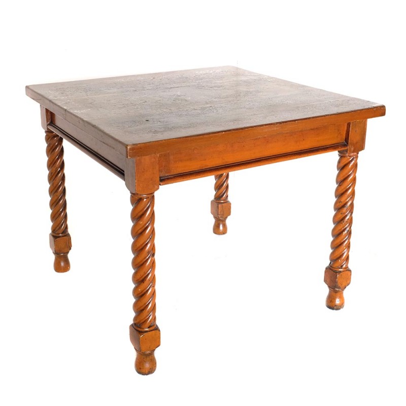 Square table twisted feet