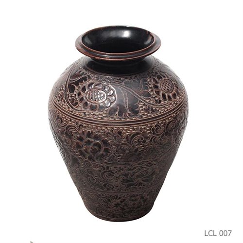 Vase khmer floral sculpte main