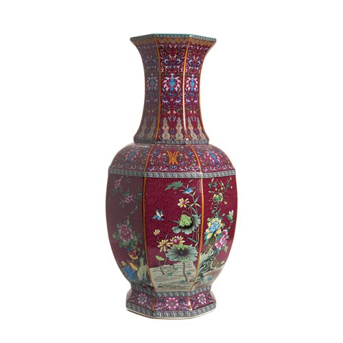 Vase rouge en porcelaine S