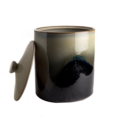 Cream reactive glaze straight porcelain jar