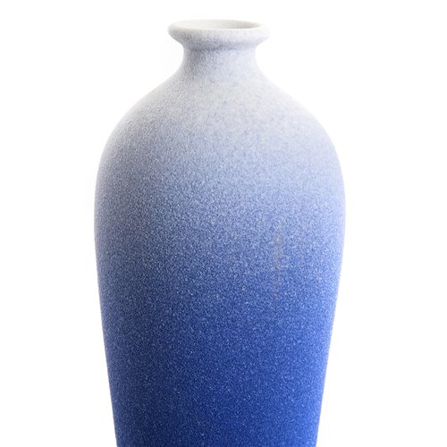Snow blue Meiping jar 