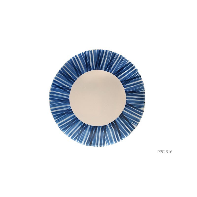 Plate blue white design