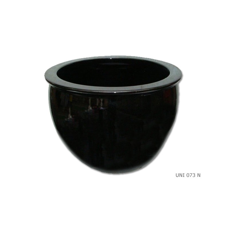 Planter pot imperial black