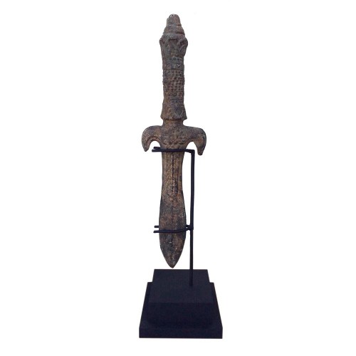 Archaic weapon khmer on stand