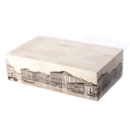 Large box canal mosaic bone