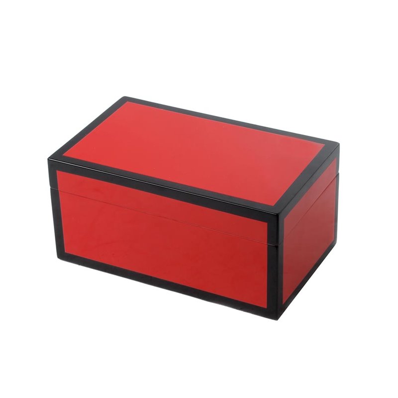 Lacquer box high red black